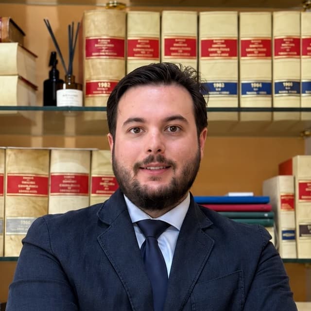 Iván Pizarro López, abogado